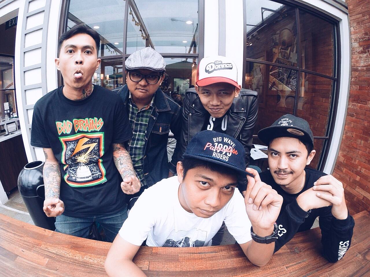 Topi Jerami pop punk band from Bogor - Unite Asia